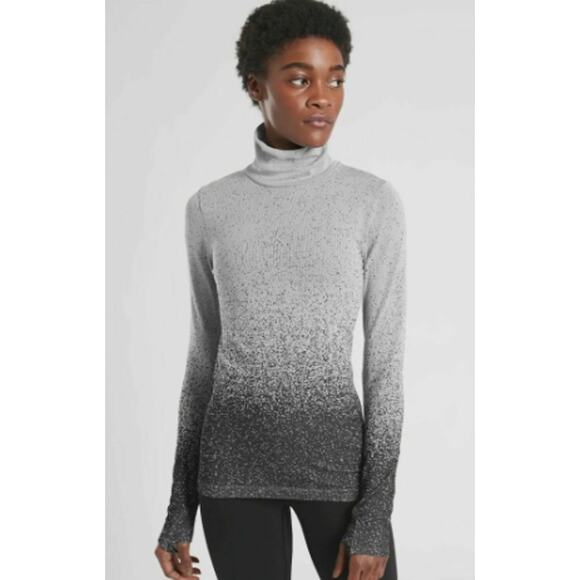 Athleta Flurry Blizzard Gradient‎ Turtleneck Women's Medium Black Grey - Picture 1 of 13
